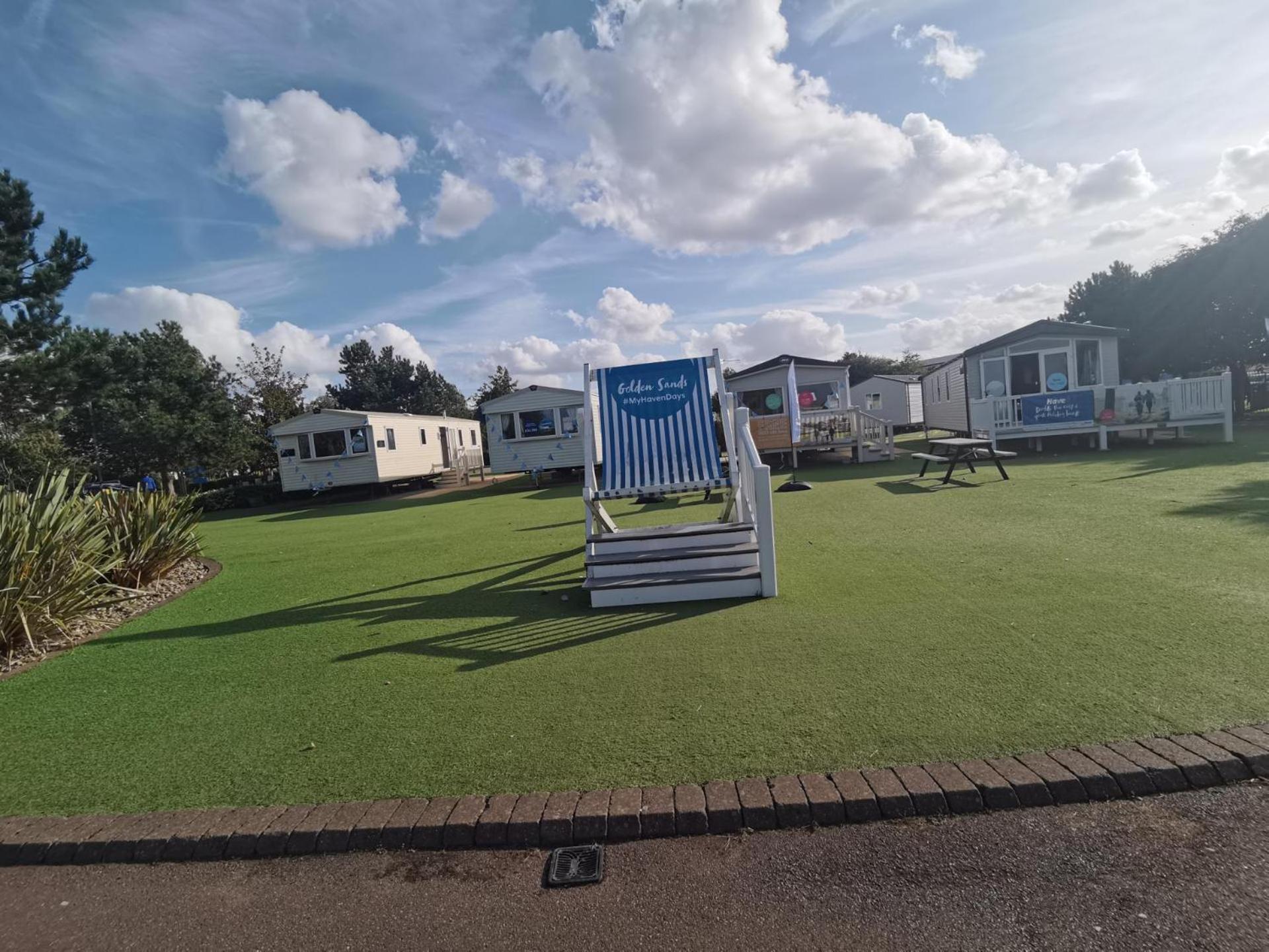 Golden Sands Beach Activities Sea Holiday Relax マーブルソープ エクステリア 写真